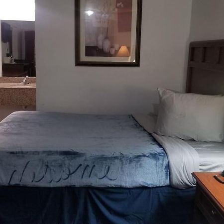 Hotel 2 Queen Beds Hotel Room 226 Booking Stillwater Exterior photo